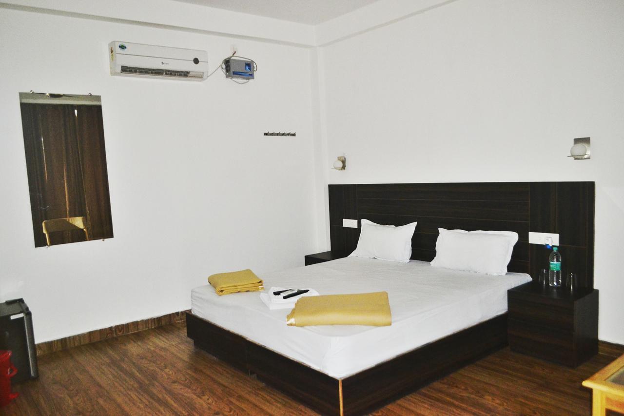 Crossbill Beach Resort Govind Nagar エクステリア 写真